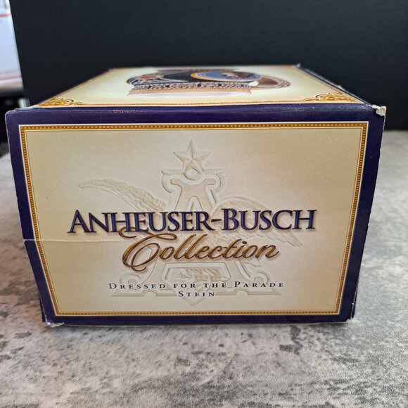 Anheuser-Busch Budweiser Collectible Pot Belly Stein “Dressed For The Parade” - Picture 8 of 12